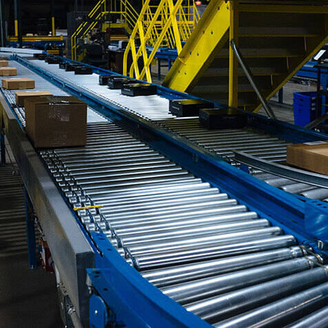 live-roller-conveyor Hytrol